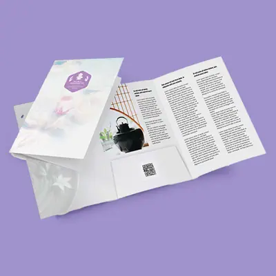Tri Fold Presentation Folders view 4